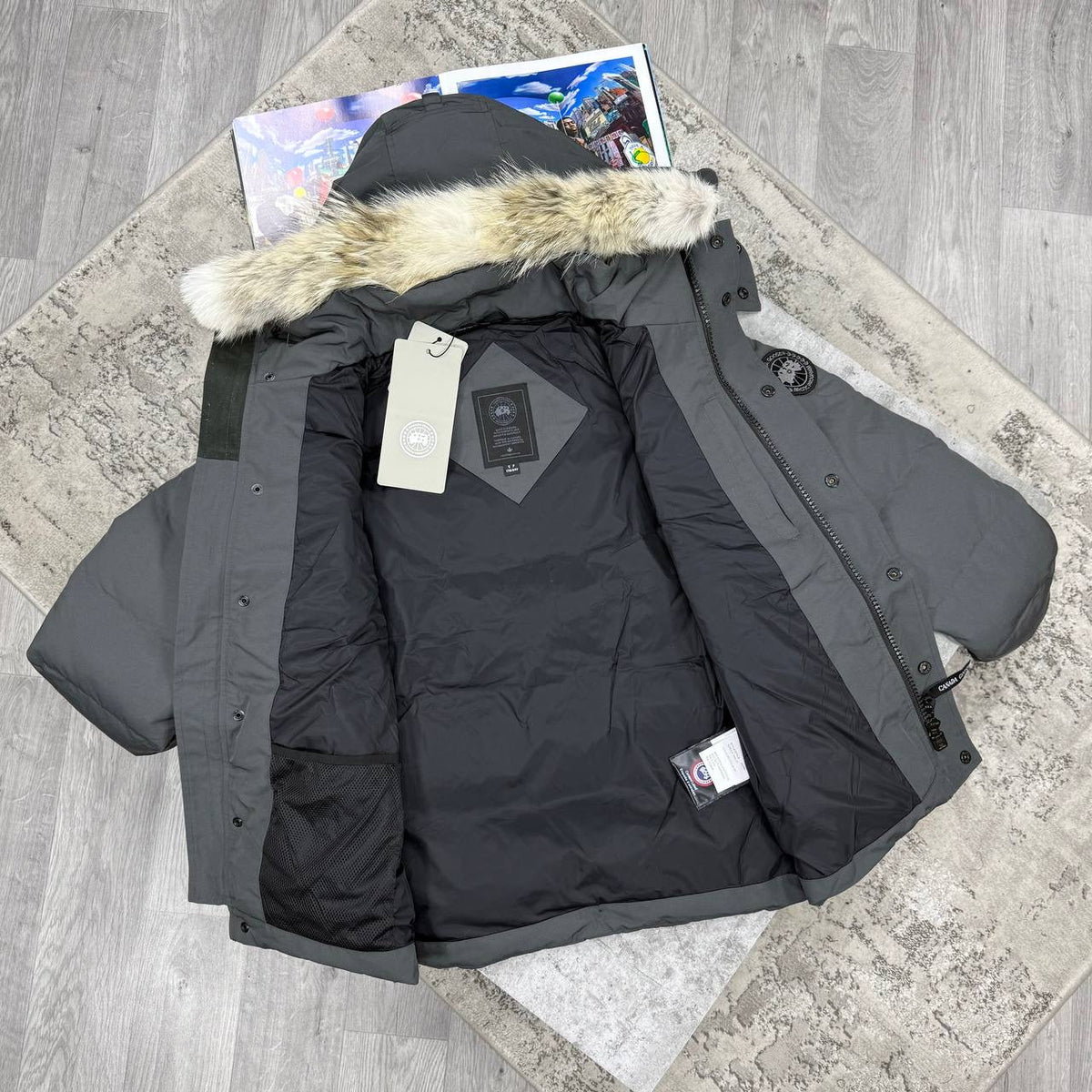 GOOSE Wyndham parka black badge