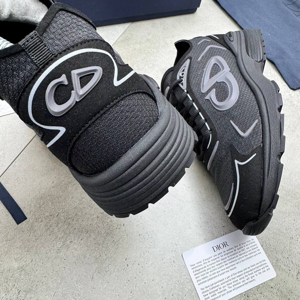 B30 TRAINERS