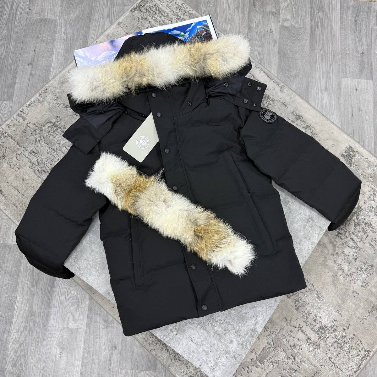GOOSE Wyndham parka black badge