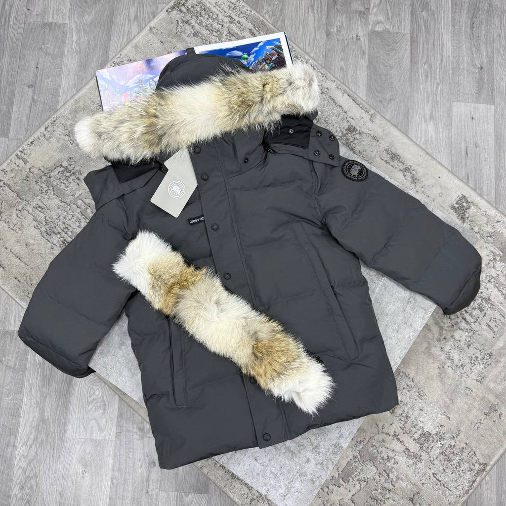 GOOSE Wyndham parka black badge